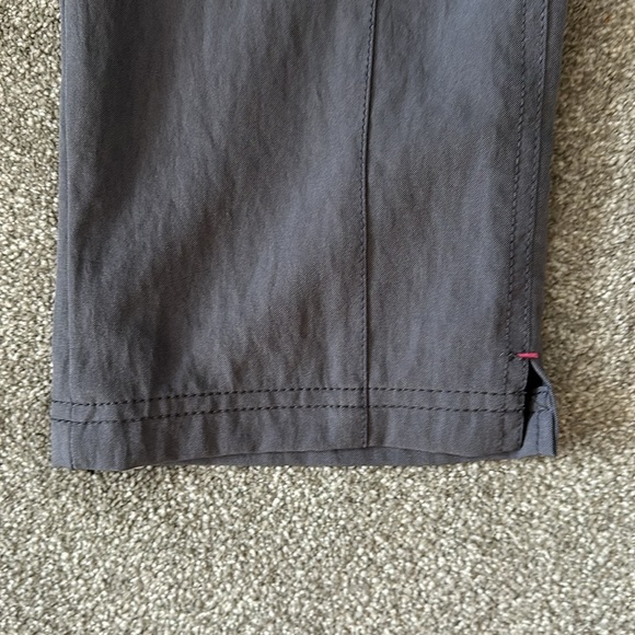 WonderWink Spread Good Cheer style 5814 Scrub Pants size XS - like new - Picture 6 of 8